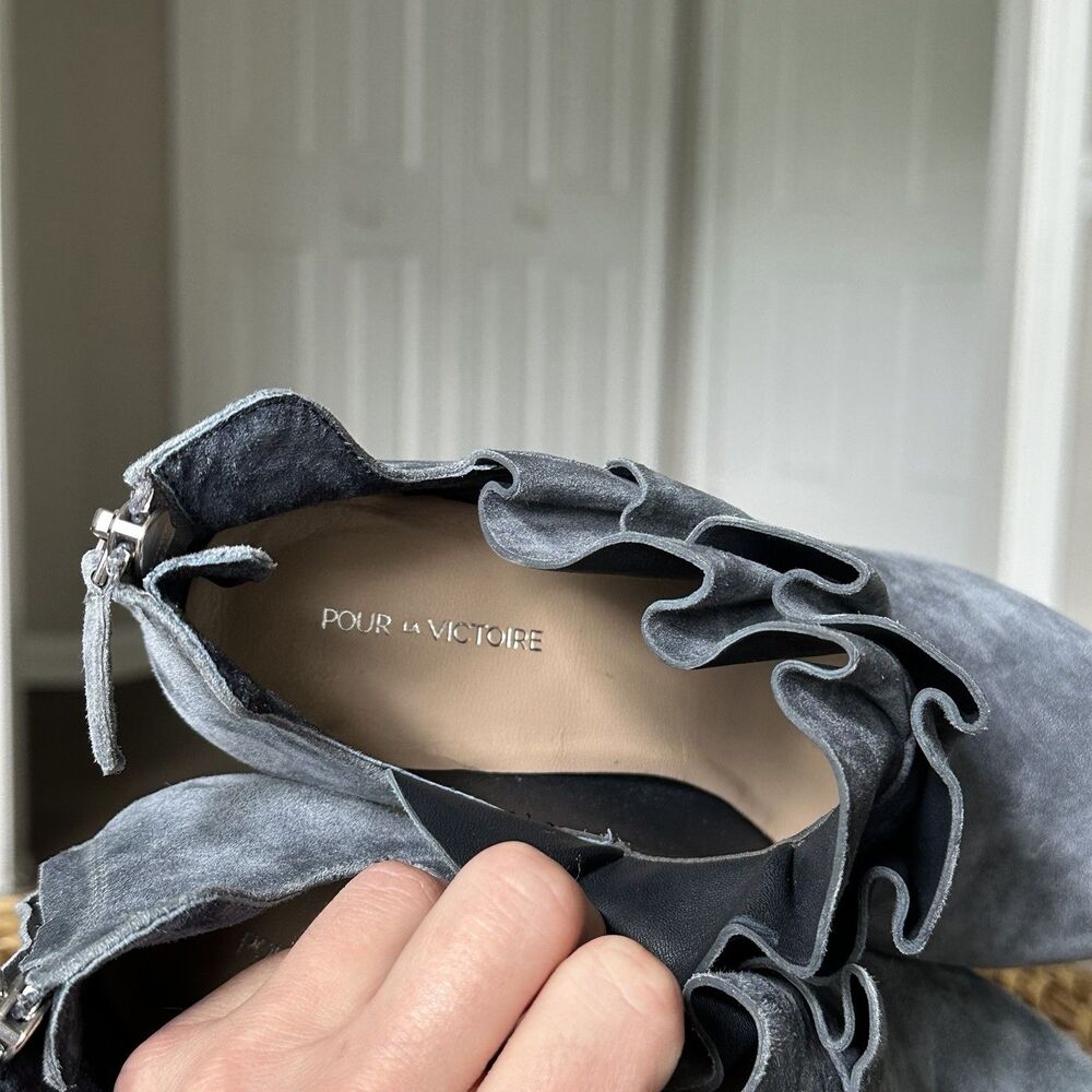 Pour La Victoire Ceara Stiletto Suede Ankle Boot Light Grey Blue Womens US 7.5 - Picture 5 of 12